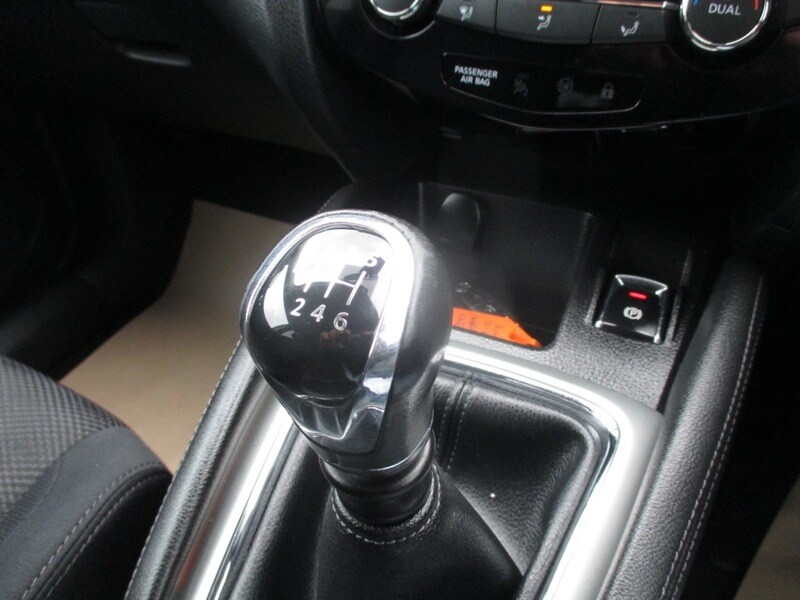 Used Nissan Qashqai 2015 for sale - 77547973: Photo 45