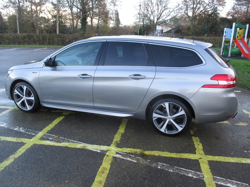 Used Peugeot 308 2017 for sale - 76821386: Photo 17