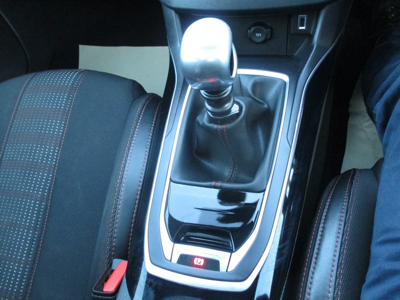 Used Peugeot 308 2017 for sale - 76821386: Photo 34