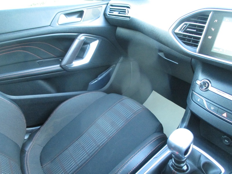 Used Peugeot 308 2017 for sale - 76821386: Photo 35