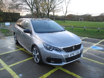 Used Peugeot 308 2017 for sale - 76821386: Photo