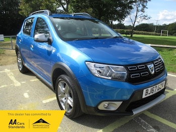 Used Dacia Sandero Stepway 2017 for sale - 76192729: Photo