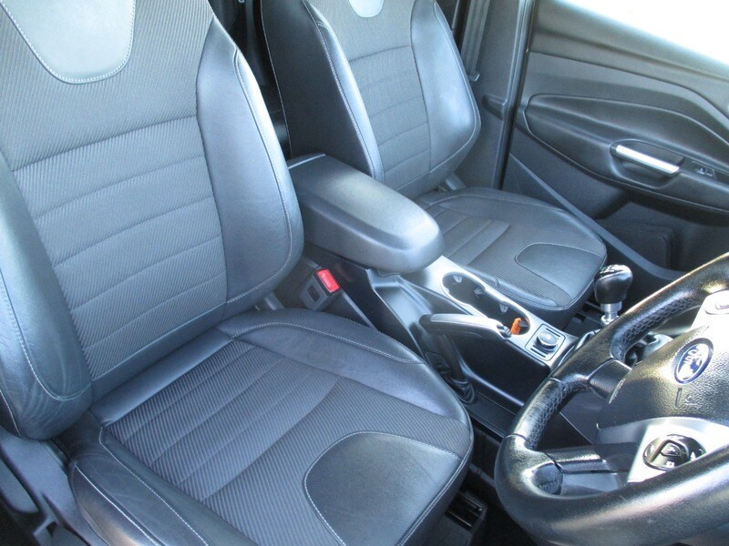 Used Ford Kuga 2015 for sale - 77655872: Photo 20