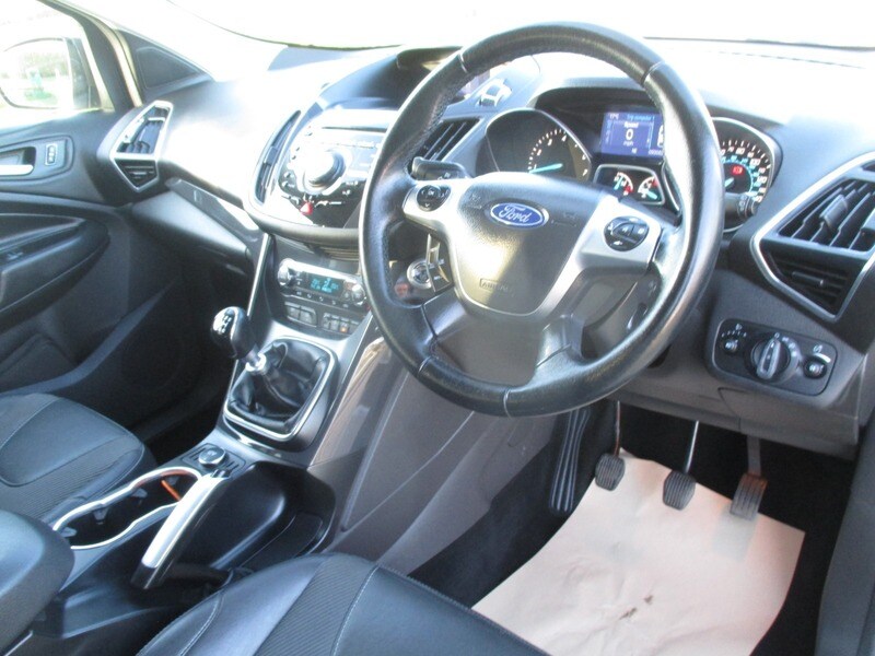 Used Ford Kuga 2015 for sale - 77655872: Photo 22