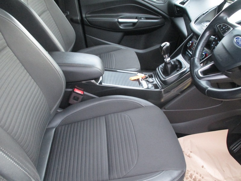 Used Ford Kuga 2018 for sale - 77465441: Photo 23