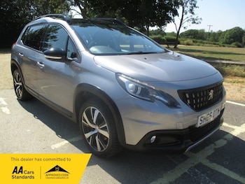 Used Peugeot 2008 2016 for sale - 79359443: Photo