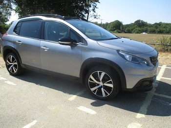 Used Peugeot 2008 2016 for sale - 79359443: Photo