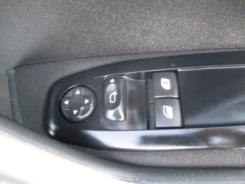 Used Peugeot 2008 2016 for sale - 77668096: Photo 32