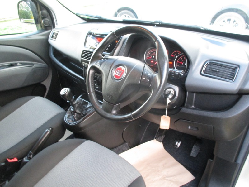 Used Fiat Doblo 2017 for sale - 76439654: Photo 26
