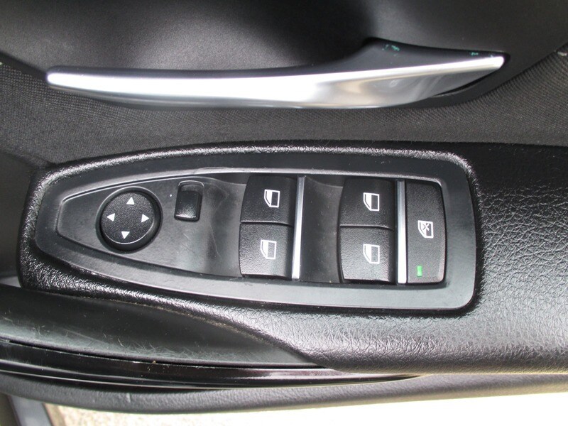 Used BMW 3 Series 2017 for sale - 78168158: Photo 33