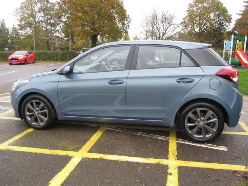 Used Hyundai i20 2016 for sale - 76547418: Photo 14