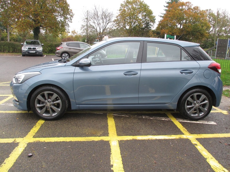 Used Hyundai i20 2016 for sale - 76547418: Photo 15