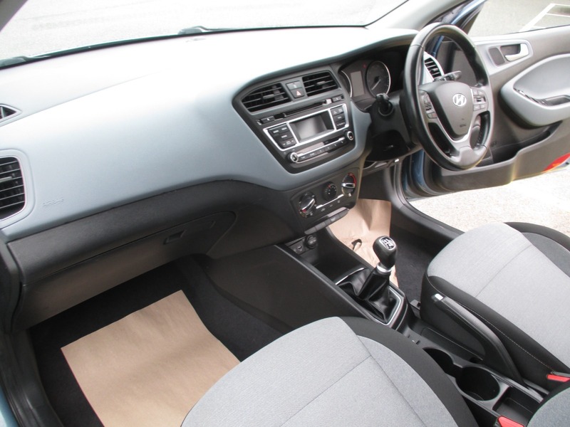 Used Hyundai i20 2016 for sale - 76547418: Photo 30