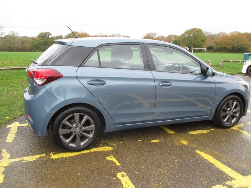 Used Hyundai i20 2016 for sale - 76547418: Photo 7
