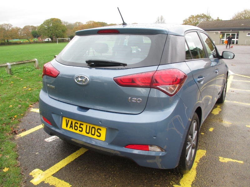 Used Hyundai i20 2016 for sale - 76547418: Photo 9