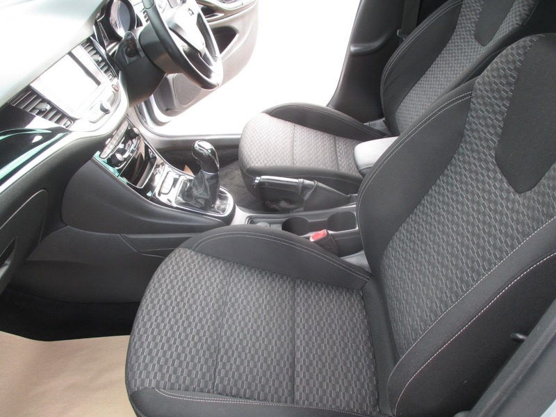 Used Vauxhall Astra 2016 for sale - 77655919: Photo 32