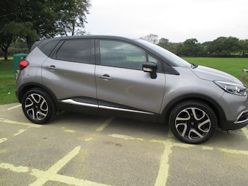 Used Renault Captur 2016 for sale - 76192711: Photo