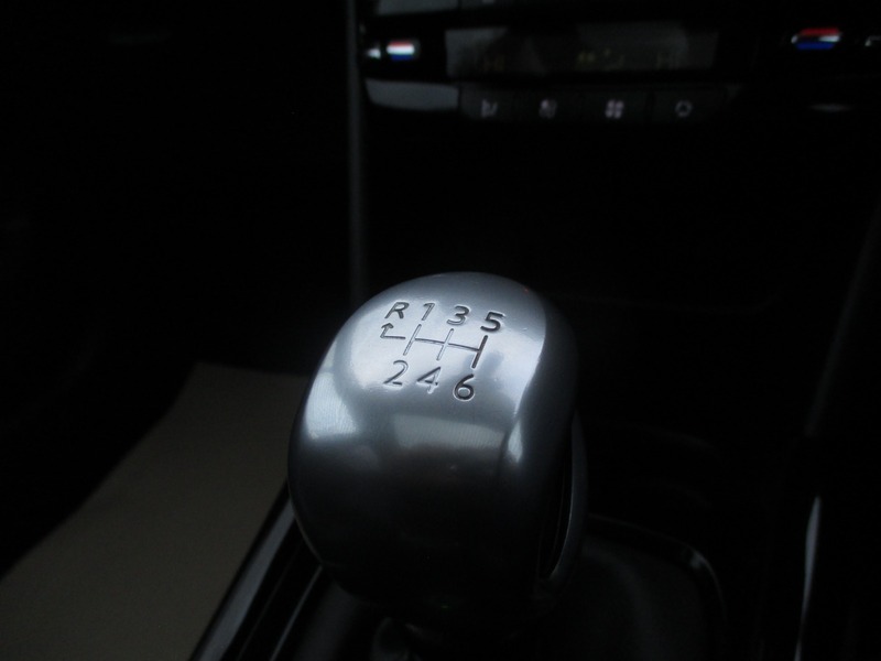 Used Peugeot 2008 2017 for sale - 76547402: Photo 47