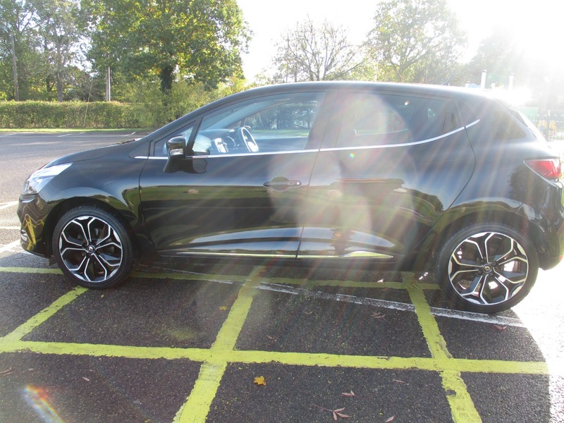 Used Renault Clio 2018 for sale - 76380204: Photo 15