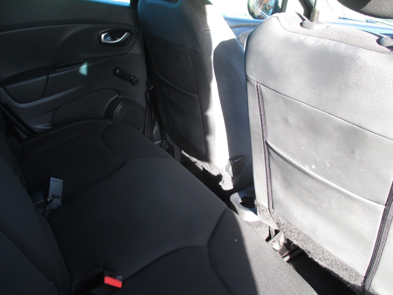 Used Renault Clio 2018 for sale - 76380204: Photo 24