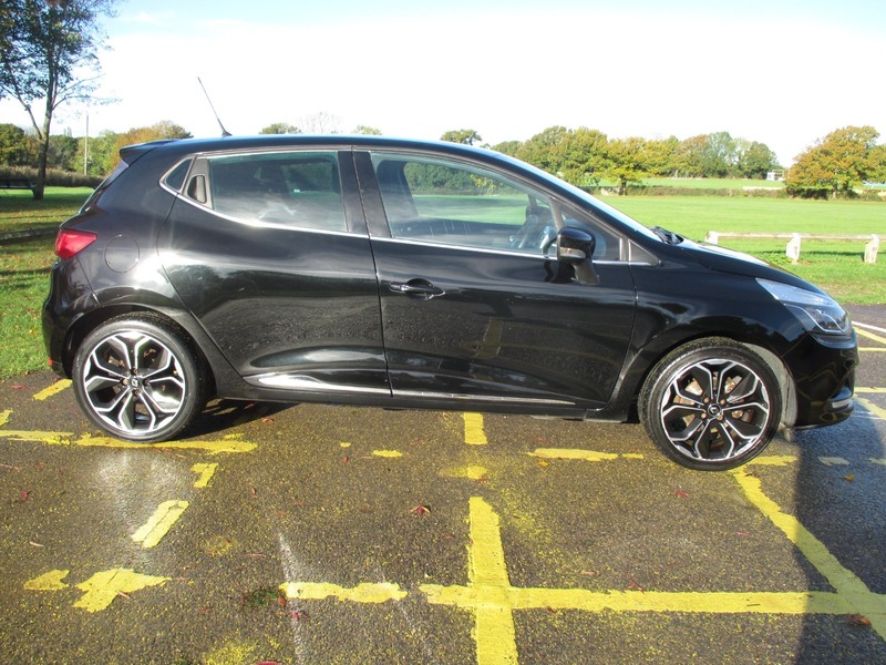 Used Renault Clio 2018 for sale - 76380204: Photo 5