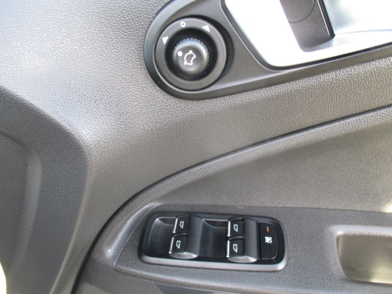 Used Ford Ecosport 2016 for sale - 76934973: Photo 33