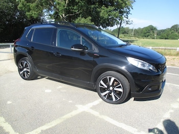 Used Peugeot 2008 2017 for sale - 79222359: Photo