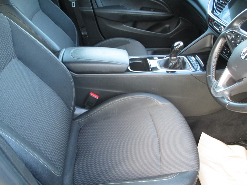 Used Vauxhall Insignia 2018 for sale - 76848542: Photo 25