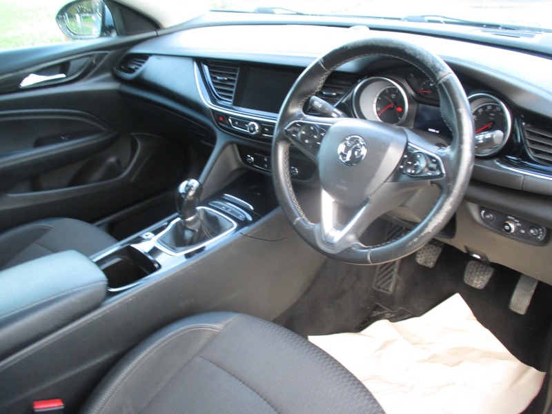 Used Vauxhall Insignia 2018 for sale - 76848542: Photo 26