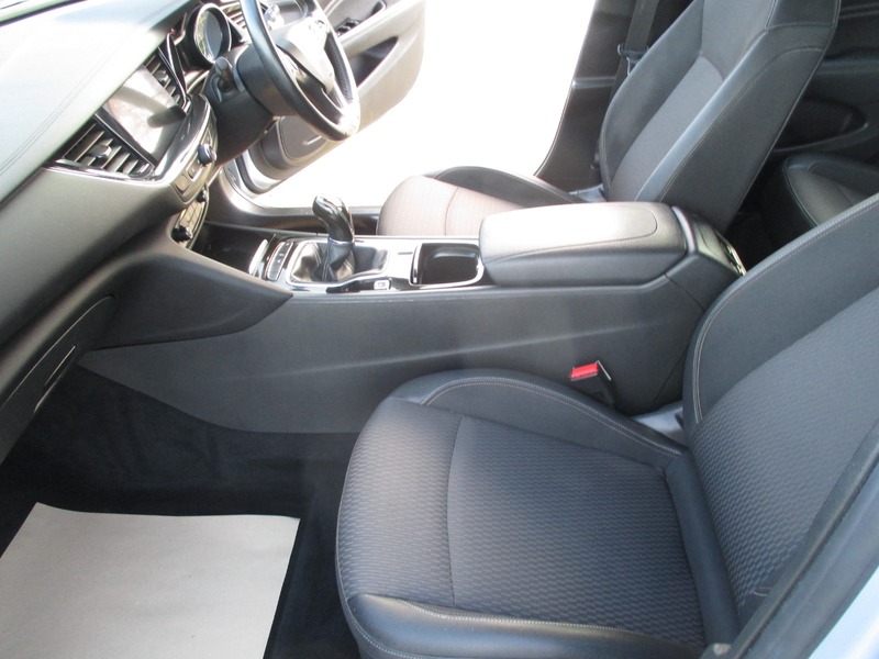 Used Vauxhall Insignia 2018 for sale - 76848542: Photo 36