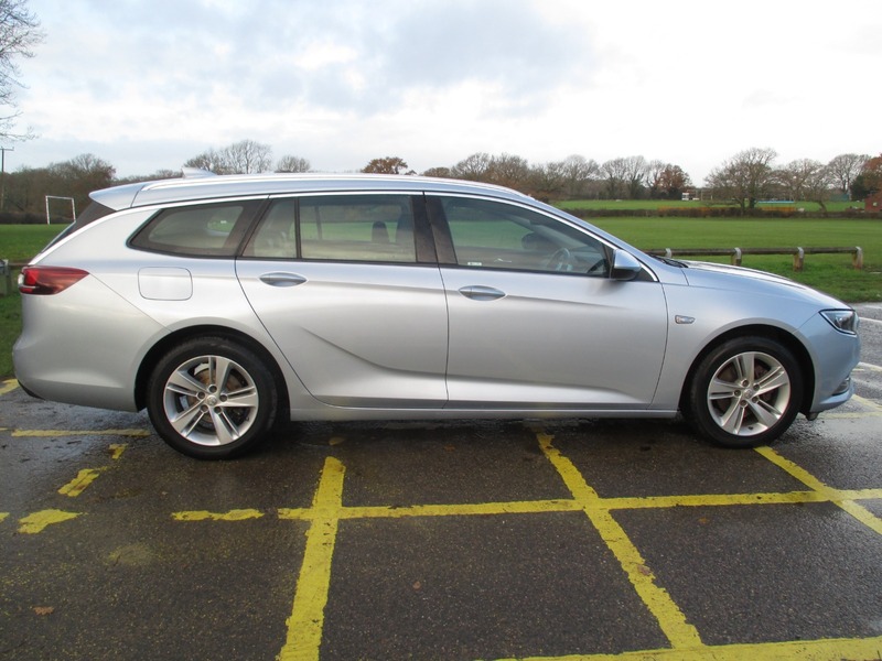 Used Vauxhall Insignia 2018 for sale - 76848542: Photo 7