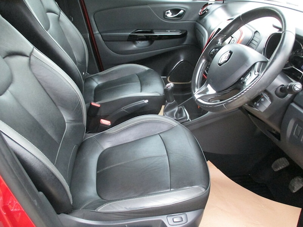 Used Renault Captur 2015 for sale - 76256903: Photo 30