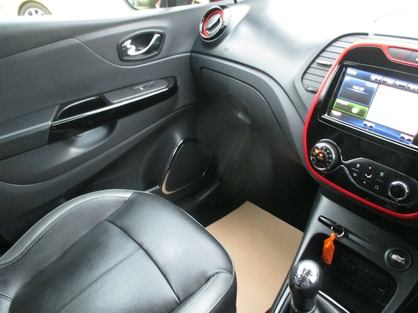 Used Renault Captur 2015 for sale - 76256903: Photo 38