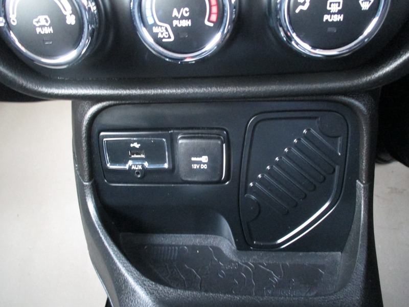 Used Jeep Renegade 2017 for sale - 77781224: Photo 28