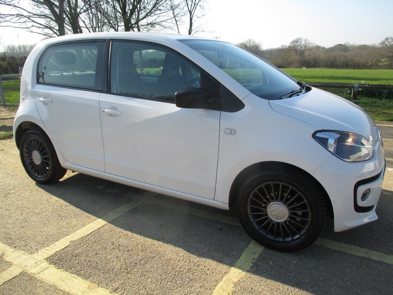 Used Volkswagen up! 2016 for sale - 77749306: Photo 3