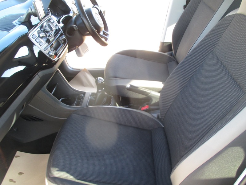 Used Volkswagen up! 2016 for sale - 77749306: Photo 31