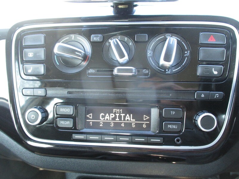 Used Volkswagen up! 2016 for sale - 77749306: Photo 37