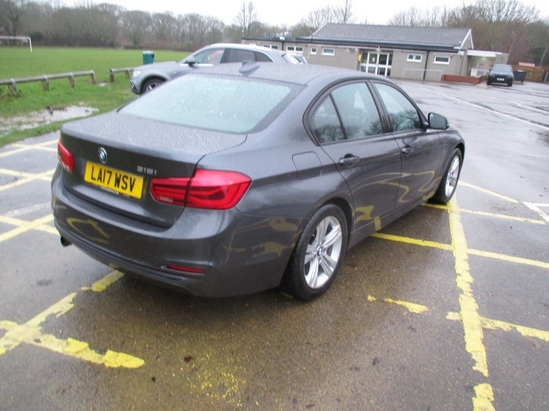 Used BMW 3 Series 2017 for sale - 77129192: Photo 10