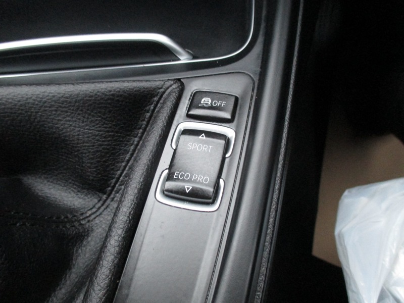 Used BMW 3 Series 2017 for sale - 77129192: Photo 33