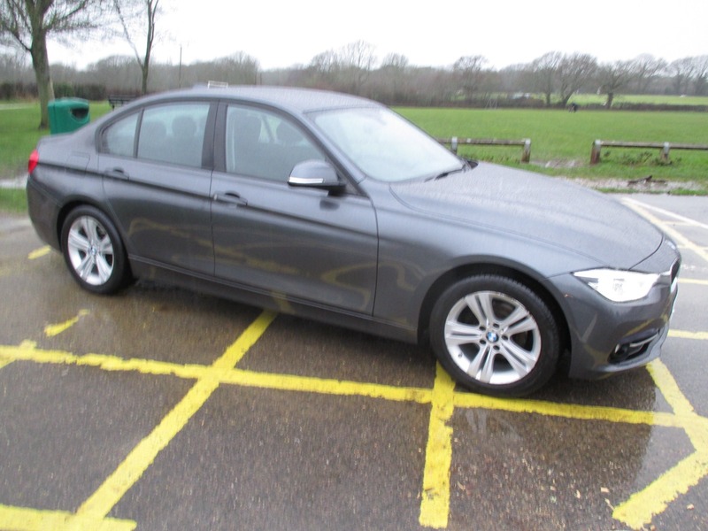 Used BMW 3 Series 2017 for sale - 77129192: Photo 4