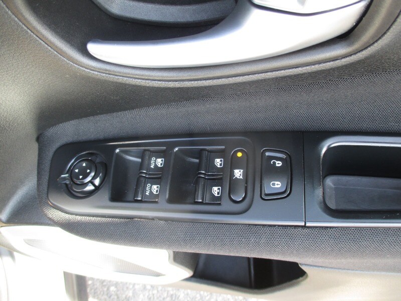 Used Jeep Renegade 2016 for sale - 77968115: Photo 35