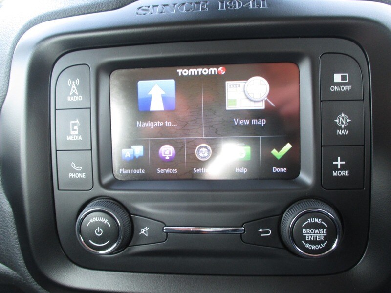 Used Jeep Renegade 2016 for sale - 77968115: Photo 40