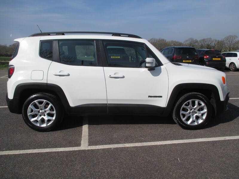 Used Jeep Renegade 2016 for sale - 77968115: Photo 6