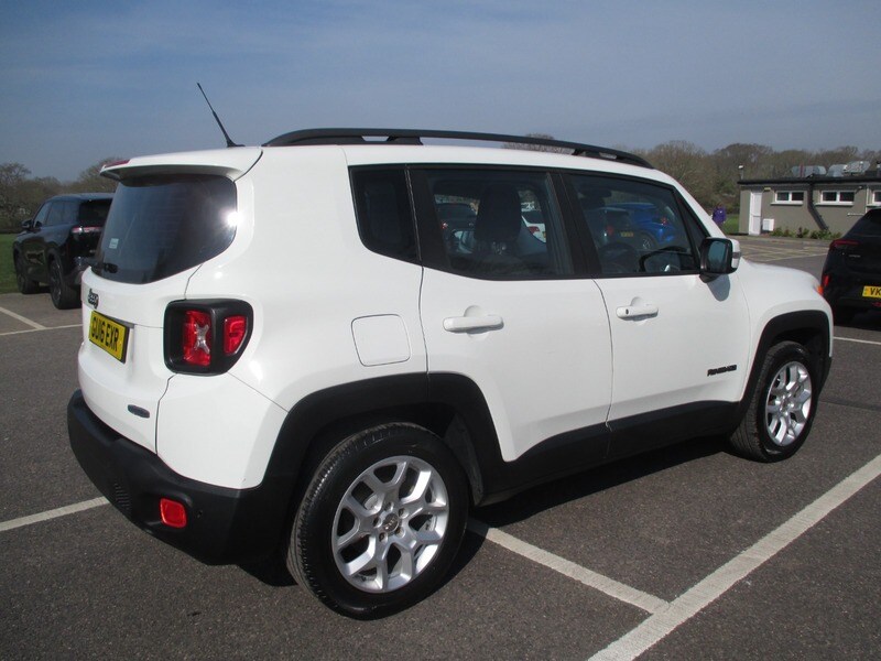 Used Jeep Renegade 2016 for sale - 77968115: Photo 8
