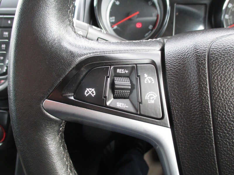 Used Vauxhall Zafira 2016 for sale - 77880739: Photo 24