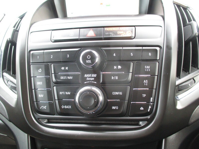 Used Vauxhall Zafira 2016 for sale - 77880739: Photo 27