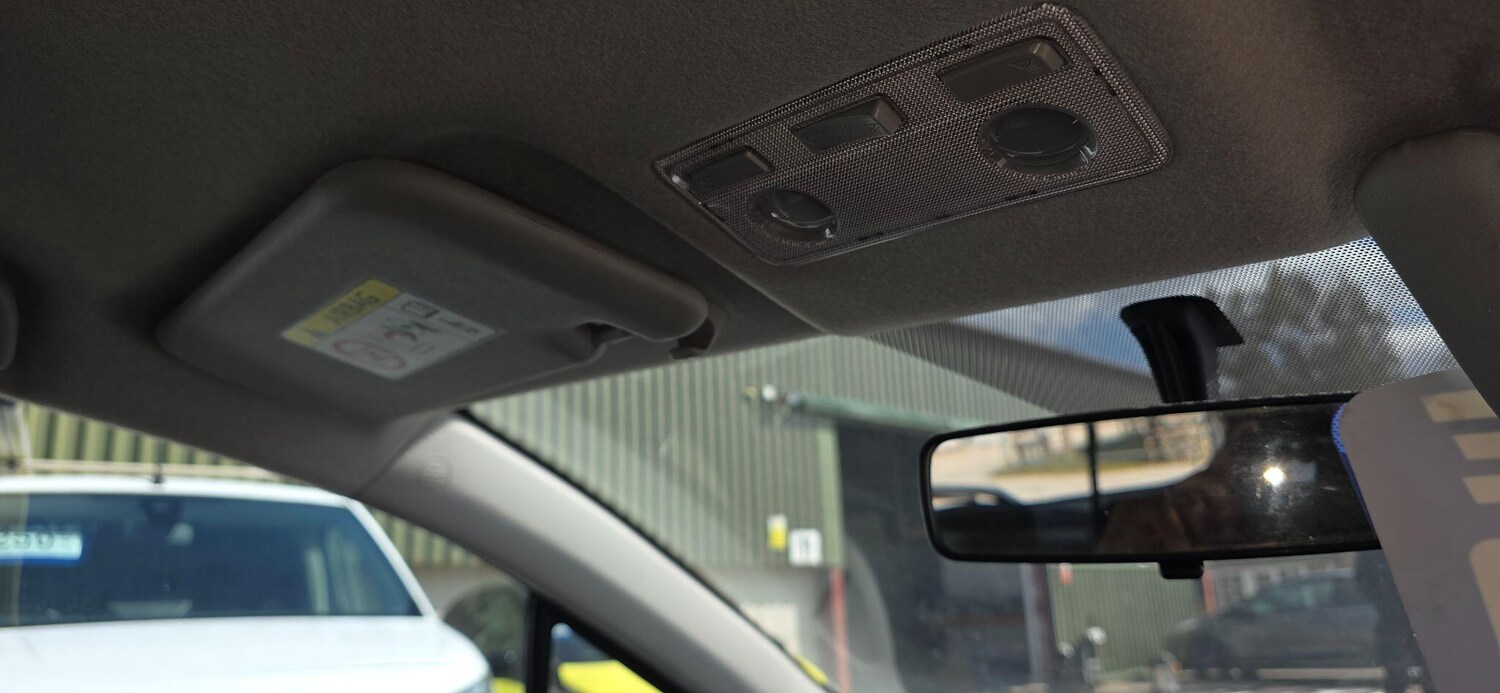 Used Toyota Yaris 2015 for sale - 78170553: Photo 12