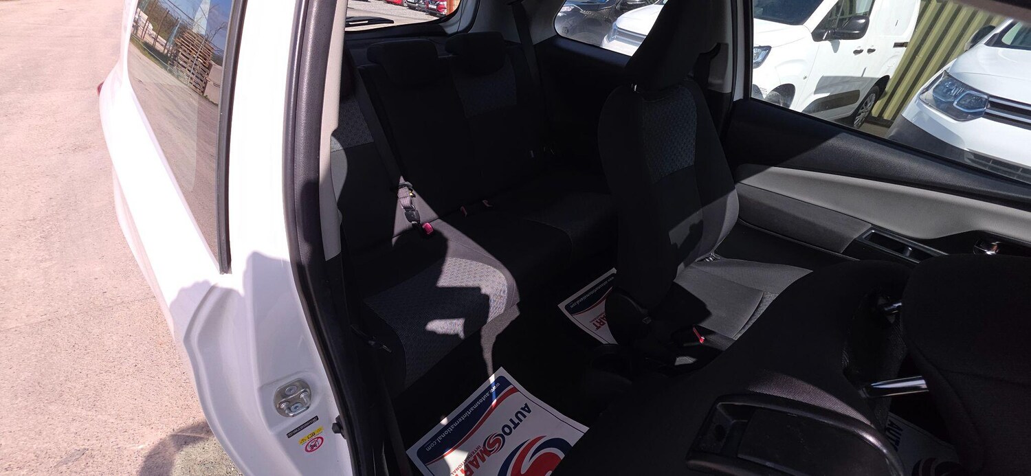 Used Toyota Yaris 2015 for sale - 78170553: Photo 14