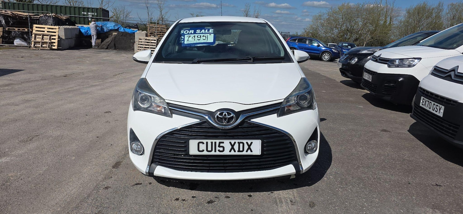 Used Toyota Yaris 2015 for sale - 78170553: Photo 2