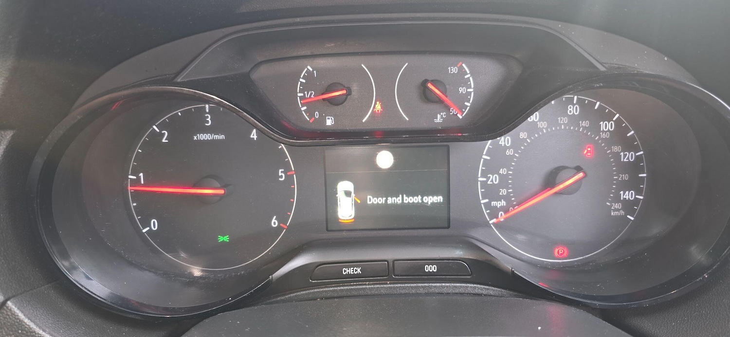 Used Vauxhall Grandland X 2018 for sale - 77042499: Photo 10